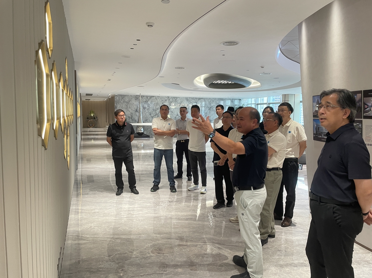 华南理工东莞校友会代表团来访