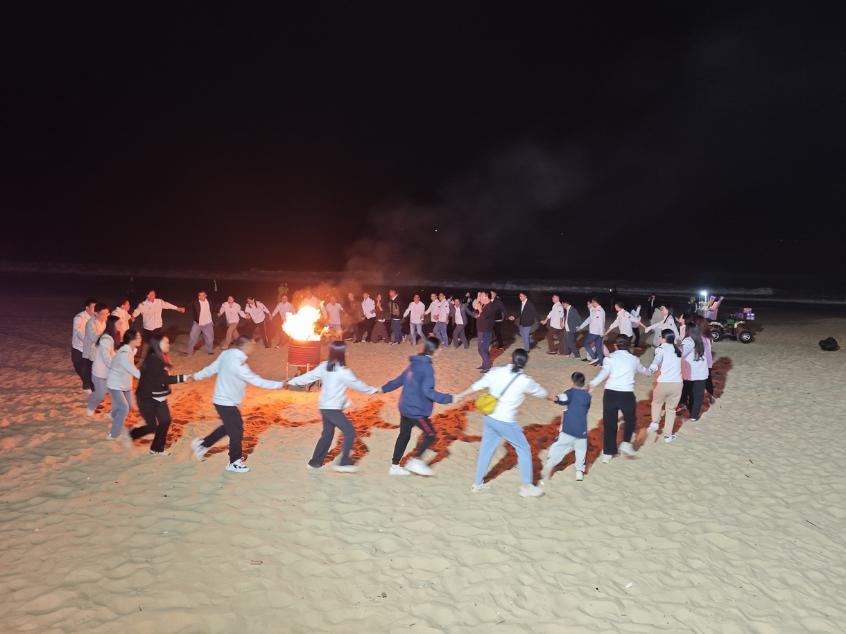 踏浪寻古，同心致远 | 记冠恒建设粤西团建之旅
