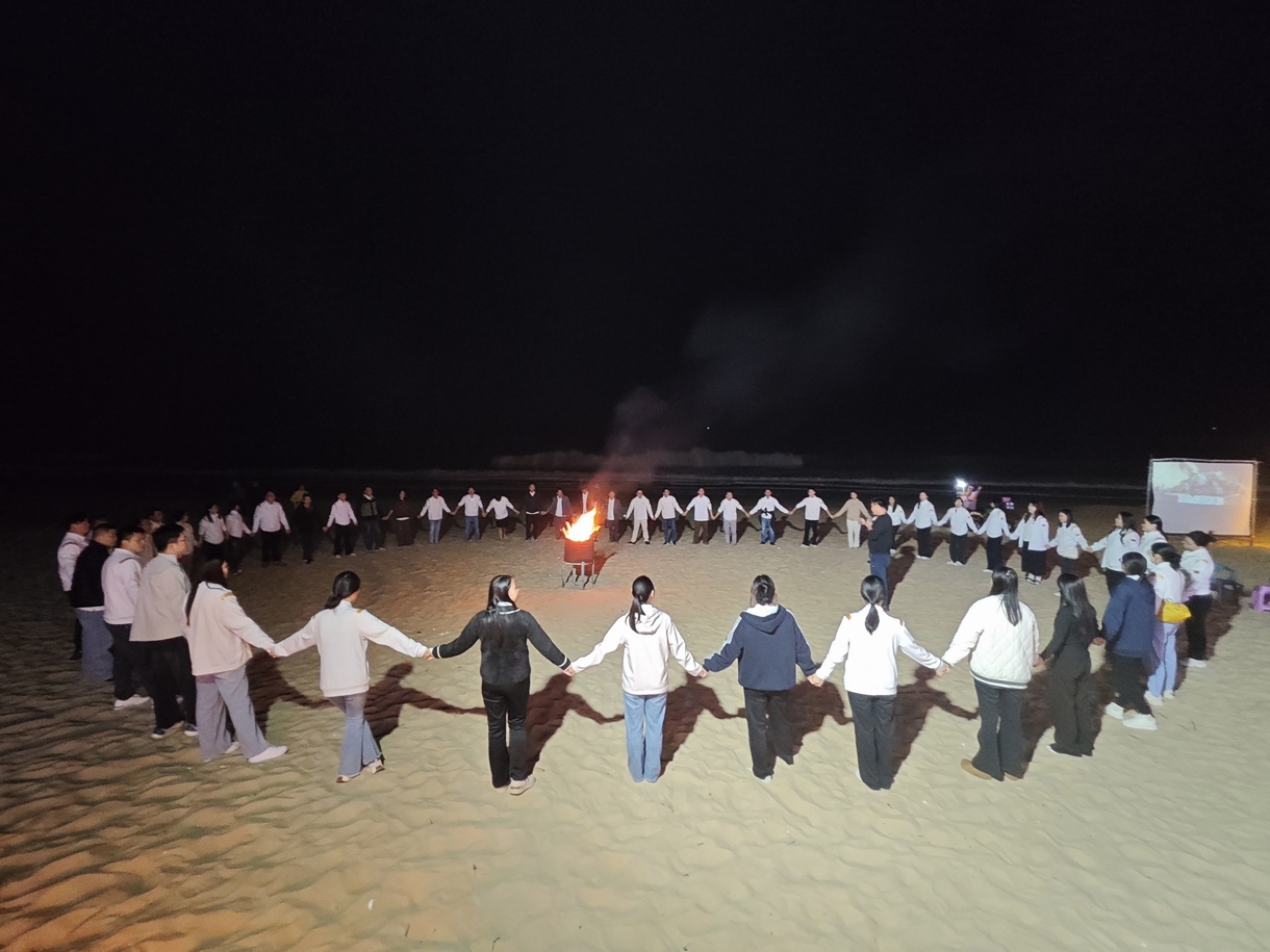 踏浪寻古，同心致远 | 记冠恒建设粤西团建之旅