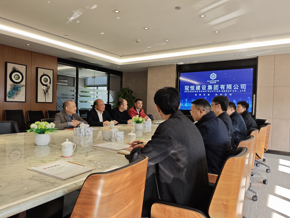 热烈欢迎镇领导莅临我司指导工作！